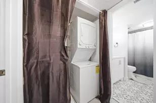6539 Coral Lake Dr, Margate, FL 33063 - Photo 24