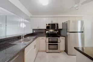 6539 Coral Lake Dr, Margate, FL 33063 - Photo 4
