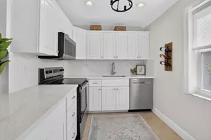 182 Normandy D, Delray Beach, FL 33484 - Photo 10