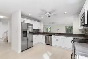 10654 Santa Laguna Dr, Boca Raton, FL 33428 - Photo 16