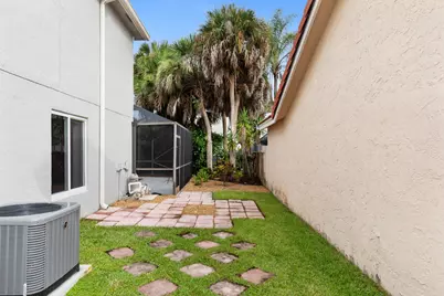 10654 Santa Laguna Drive, Boca Raton, FL 33428 - Photo 56