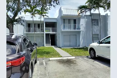 407 Executive Center Drive #110, West Palm Beach, FL 33401 - Photo 1