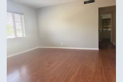 5800 NE 22nd Way #521, Fort Lauderdale, FL 33308 - Photo 2