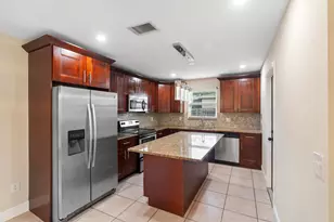 4784 Alfresco St, Boca Raton, FL 33428 - Photo 6