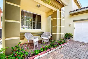 809 Triana St, West Palm Beach, FL 33413 - Photo 4