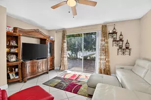 809 Triana St, West Palm Beach, FL 33413 - Photo 10