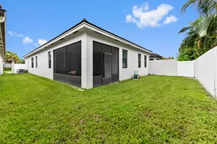 7461 Moonrise Dr, Lake Worth, FL 33467 - Photo 32