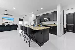 7461 Moonrise Dr, Lake Worth, FL 33467 - Photo 14