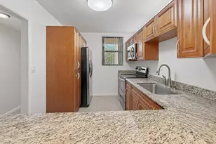 8437 Forest Hills Dr, Coral Springs, FL 33065 - Photo 4
