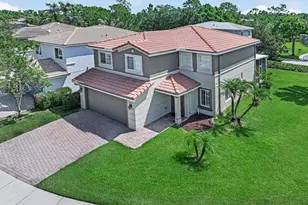4825 SE Chiles Ct, Stuart, FL 34997 - Photo 2