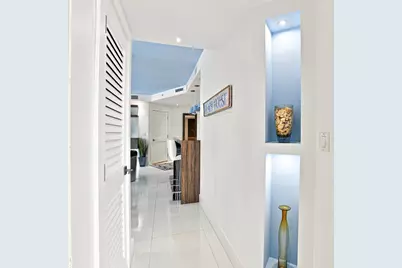 17100 N Bay Road #1401, Sunny Isles Beach, FL 33160 - Photo 18