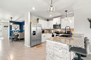 10555 SW Vasari Way, Port Saint Lucie, FL 34987 - Photo 8