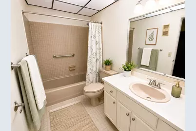 9690 S Belfort Circle #215, Tamarac, FL 33321 - Photo 8
