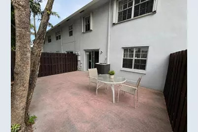 1759 SW 81st Lane, Davie, FL 33324 - Photo 12