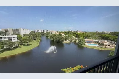 2334 S Cypress Bend Drive #802, Pompano Beach, FL 33069 - Photo 18