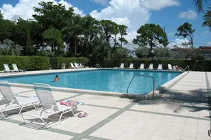 2334 S Cypress Bend Dr, Pompano Beach, FL 33069 - Photo 24