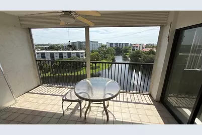 2334 S Cypress Bend Drive #802, Pompano Beach, FL 33069 - Photo 18