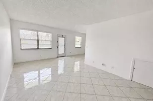 2005 Hythe A, Boca Raton, FL 33434 - Photo 8