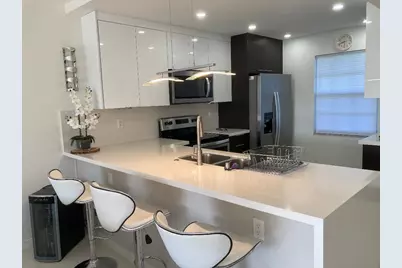 565 Oaks Lane #305, Pompano Beach, FL 33069 - Photo 36