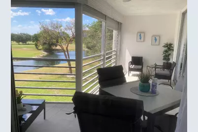 565 Oaks Lane #305, Pompano Beach, FL 33069 - Photo 18