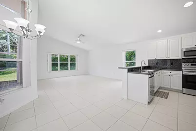 7639 Tarpon Cove Circle, Lake Worth, FL 33467 - Photo 8
