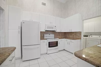 7639 Tarpon Cove Circle, Lake Worth, FL 33467 - Photo 6
