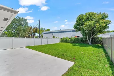 4498 NW 2nd Avenue #4500, Boca Raton, FL 33431 - Photo 10