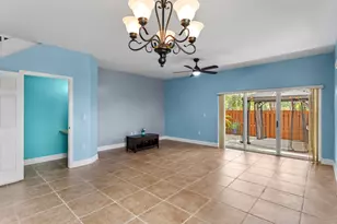 1216 NW 100th Ave, Pembroke Pines, FL 33024 - Photo 28