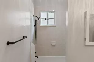 1216 NW 100th Ave, Pembroke Pines, FL 33024 - Photo 8