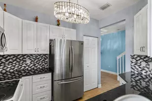 1216 NW 100th Ave, Pembroke Pines, FL 33024 - Photo 22