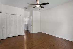 1216 NW 100th Ave, Pembroke Pines, FL 33024 - Photo 4