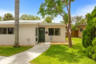 2870 NE 18th St, Pompano Beach, FL 33062 - Photo 4