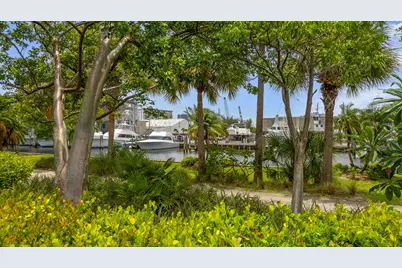 2870 NE 18th Street, Pompano Beach, FL 33062 - Photo 36