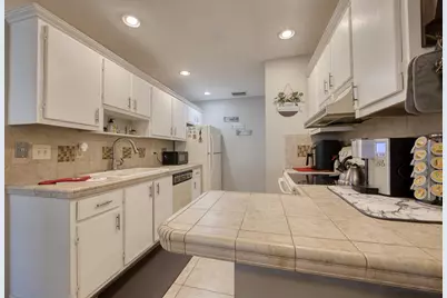 5037 Alfred Drive, West Palm Beach, FL 33417 - Photo 10