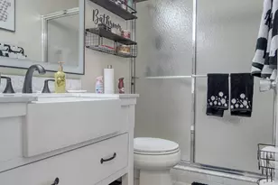 5037 Alfred Dr, West Palm Beach, FL 33417 - Photo 14