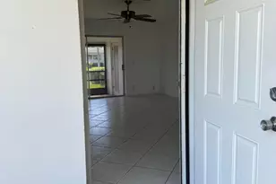2885 Crosley Dr E, West Palm Beach, FL 33415 - Photo 6