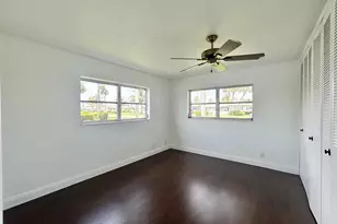2885 Crosley Dr E, West Palm Beach, FL 33415 - Photo 18