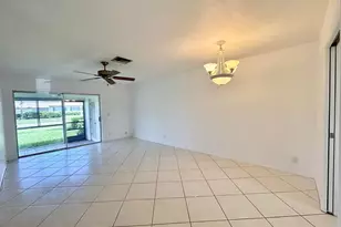 2885 Crosley Dr E, West Palm Beach, FL 33415 - Photo 12