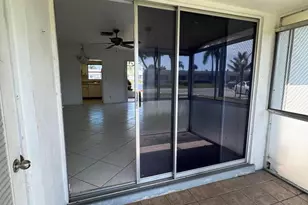 2885 Crosley Dr E, West Palm Beach, FL 33415 - Photo 26