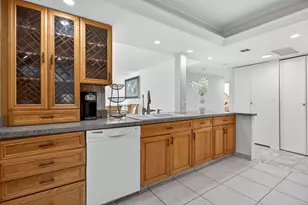1147 Hillsboro Mile, Hillsboro Beach, FL 33062 - Photo 6