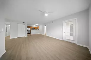 231 SW Palm Dr, Port Saint Lucie, FL 34986 - Photo 10