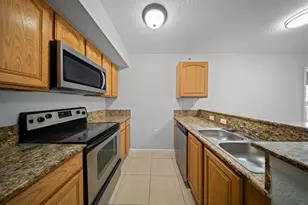 231 SW Palm Dr, Port Saint Lucie, FL 34986 - Photo 16