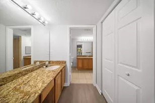 231 SW Palm Dr, Port Saint Lucie, FL 34986 - Photo 20