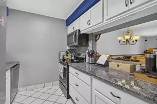 12027 Greenway Cir S, Royal Palm Beach, FL 33411 - Photo 10