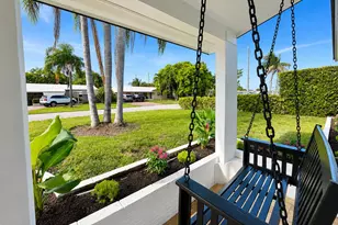 350 NE 42nd St, Oakland Park, FL 33334 - Photo 2