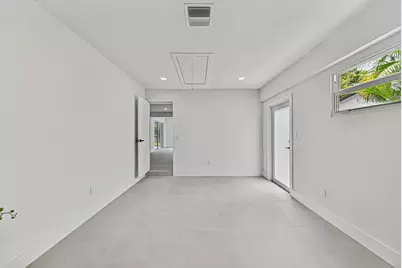 350 NE 42nd Street, Oakland Park, FL 33334 - Photo 26