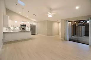 9623 Boca Gardens Pkwy, Boca Raton, FL 33496 - Photo 4