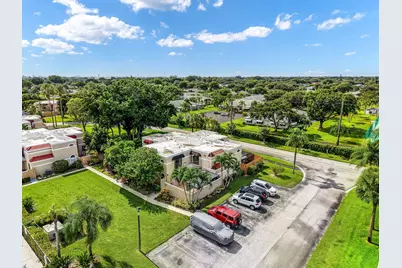 4005 Village Drive #A, Delray Beach, FL 33445 - Photo 4