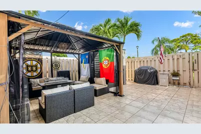 4005 Village Drive #A, Delray Beach, FL 33445 - Photo 20