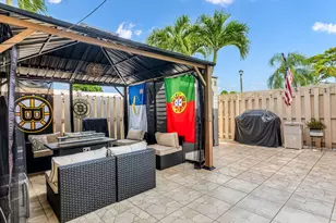 4005 Village Dr, Delray Beach, FL 33445 - Photo 20